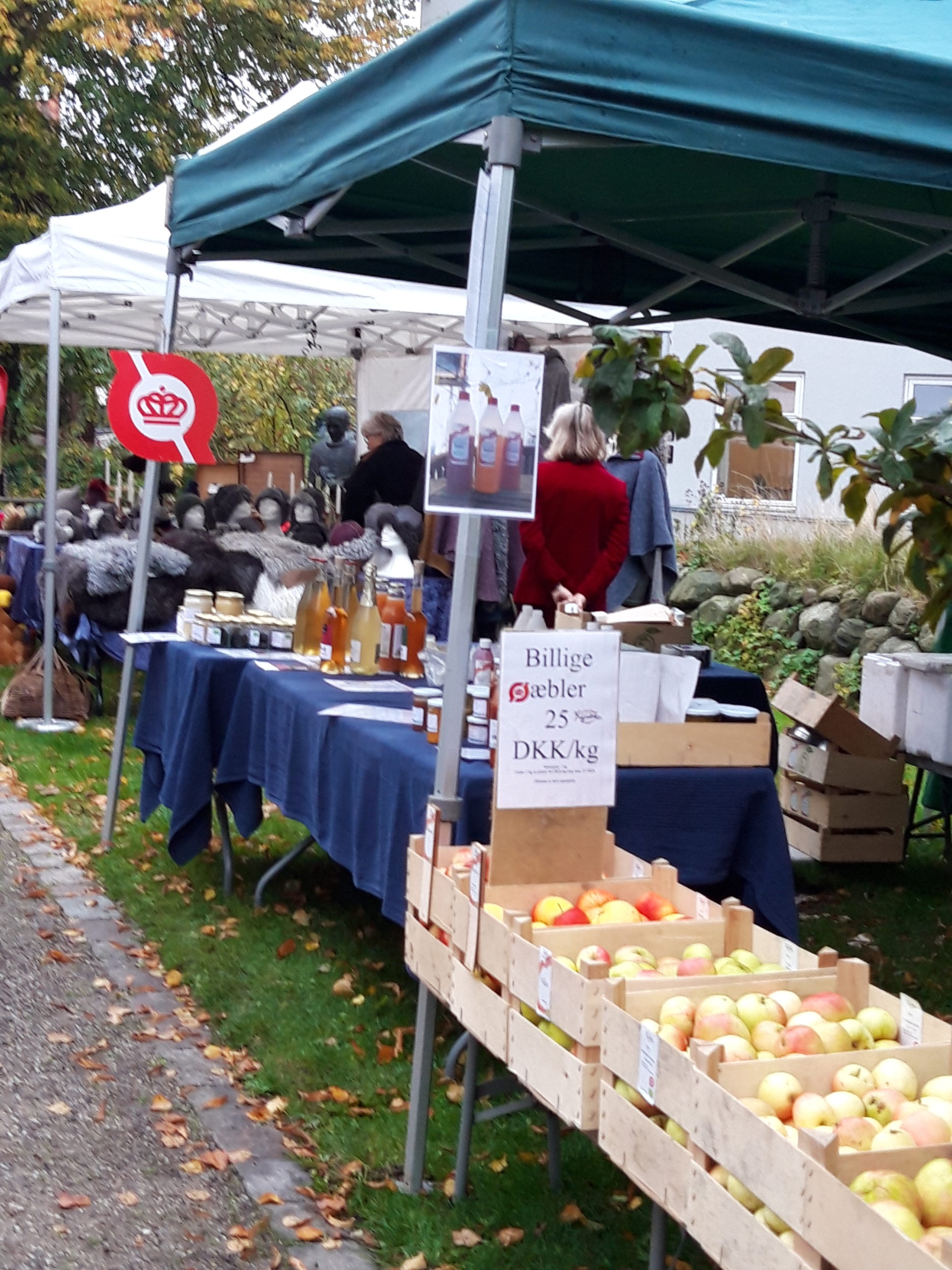 Høstmarked i museets have – i år uden Æblecafe