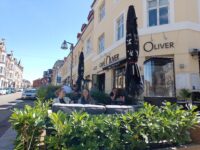 Cafe Oliver – Forvent lidt mere