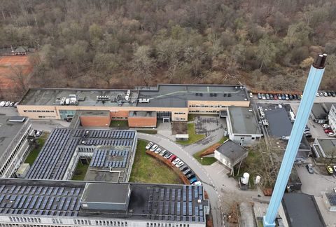 Den gule murstens bygning, Bygning 50, skal fra 2028 danne rammerne om Næstved Sundhedscenter. Pressefoto